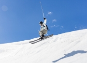 开云体育下载-拉文末节狂飙定乾坤，北京队硬仗力克卫冕冠军掘金