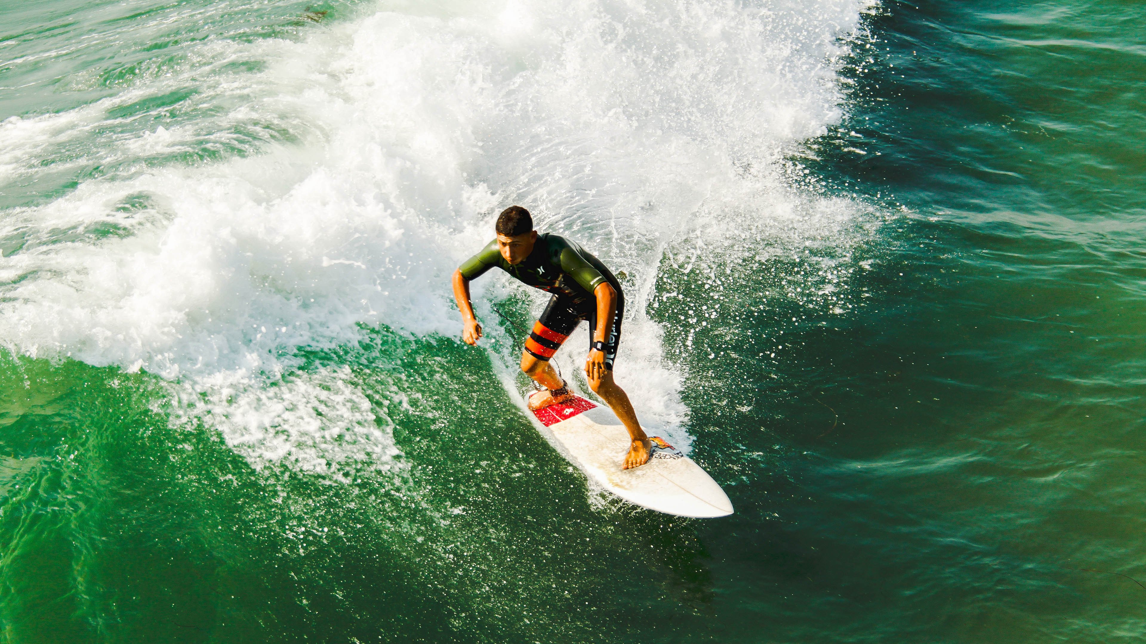篮网对阵国王，爱德华兹一锤定音，让比赛提前失去悬念