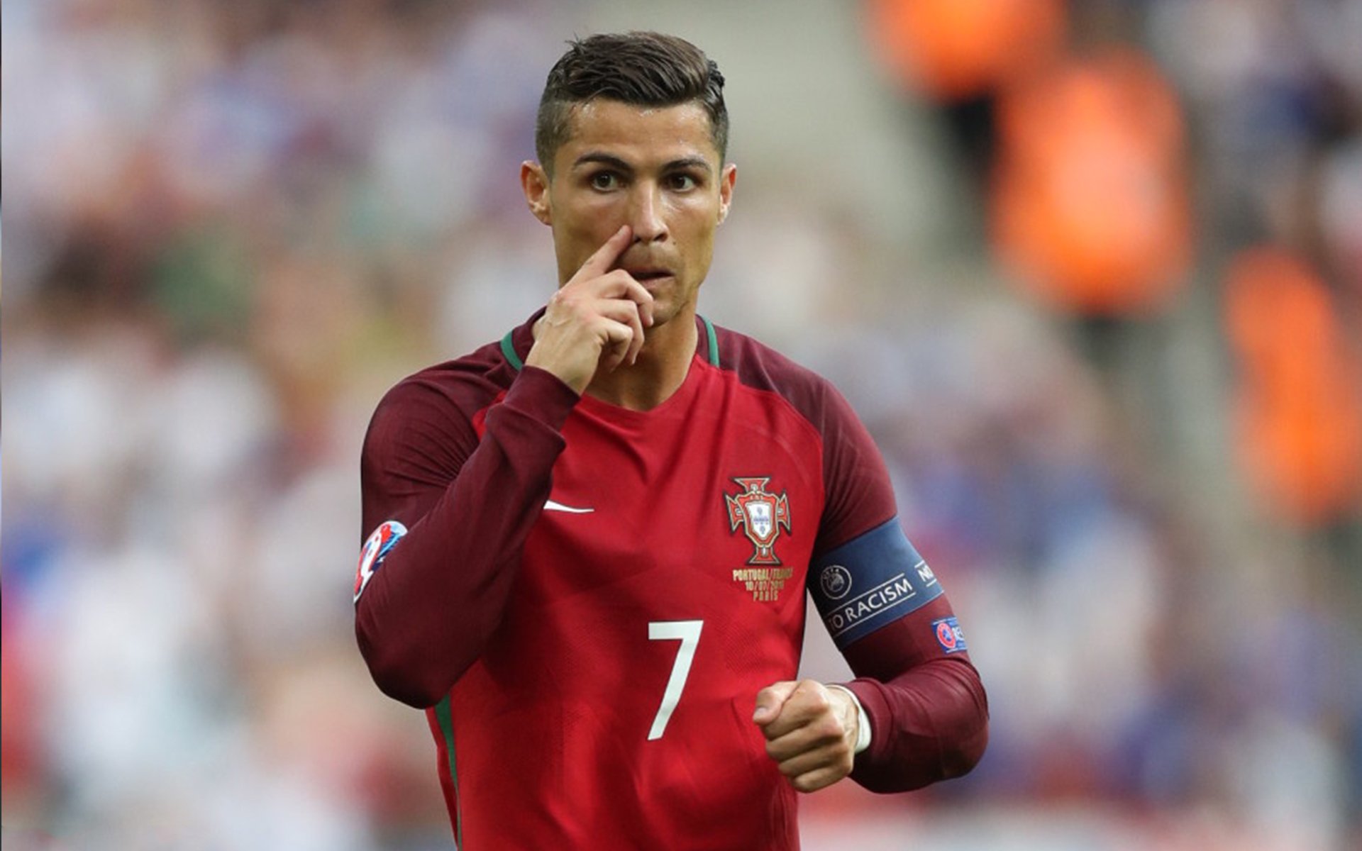 西甲国家德比之夜，巴雷拉防守端锁死对手，铸就战术胜利