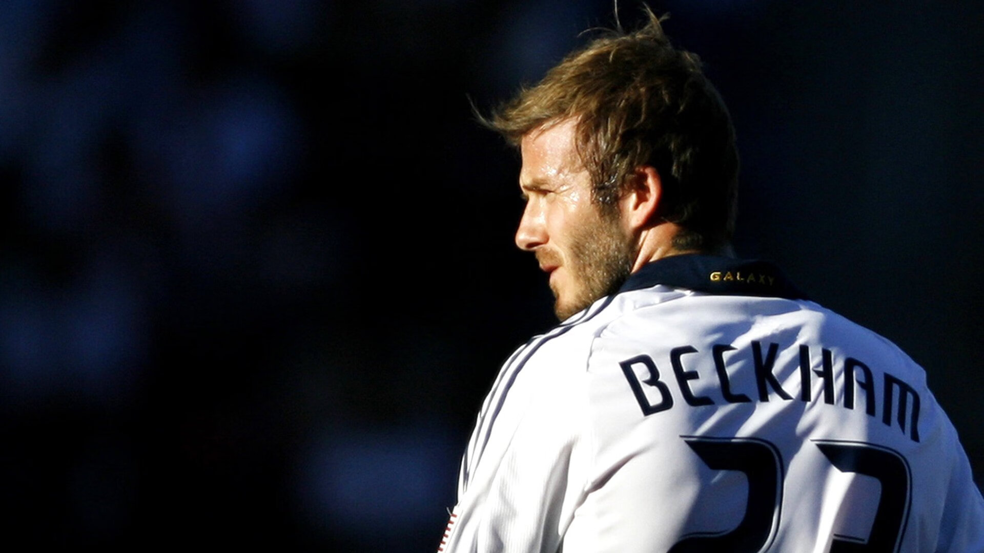 雄鹿淘汰赛惊险过关雷霆,戈贝尔末节统治力诠释关键先生真义